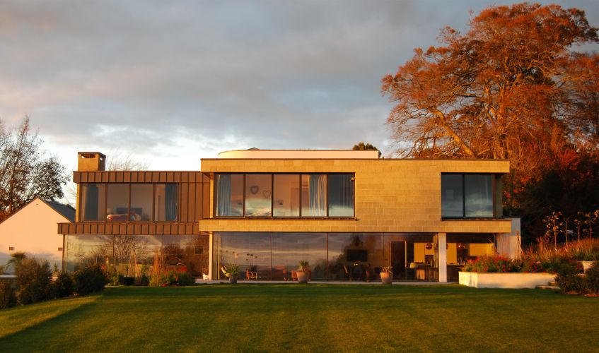 Contemporary house in open countryside, Dorset