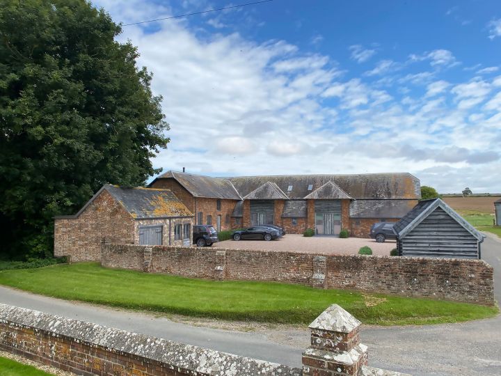 Planning permission granted for the conversion of agricultural barns